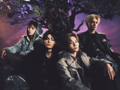 WOLF HOWL HARMONY 1st EP『tera』発売記念リリースイベント”WOLF HEARTS CLUB”