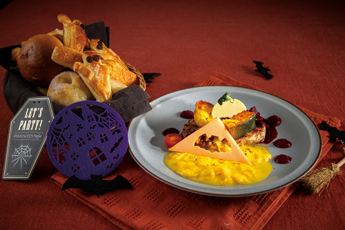 ハロウィンおばけととろっとたまごのハンバーグ